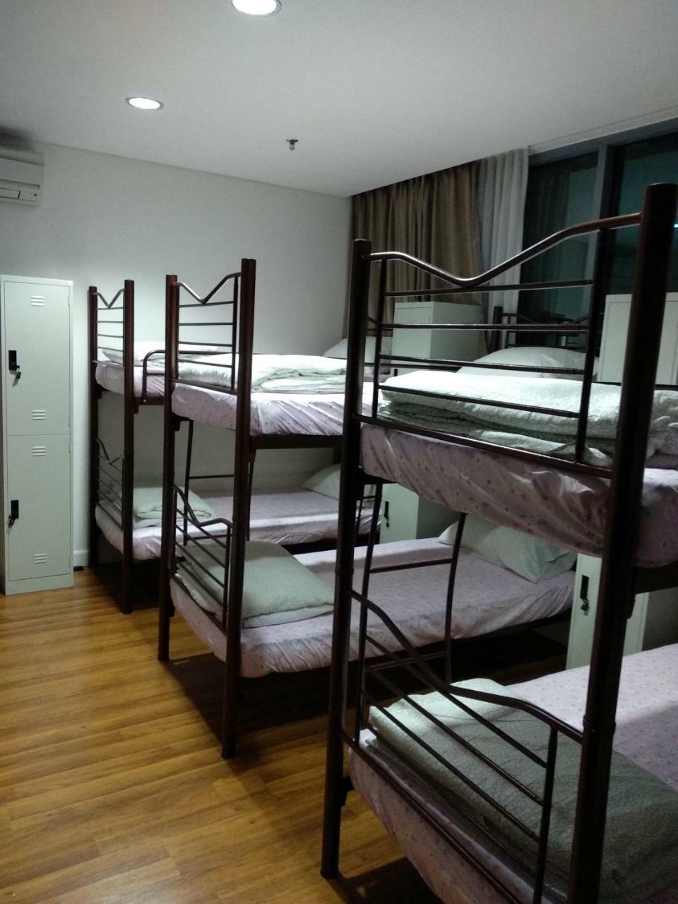 Twin Towers Dorms Vandrehjem Kuala Lumpur Eksteriør billede